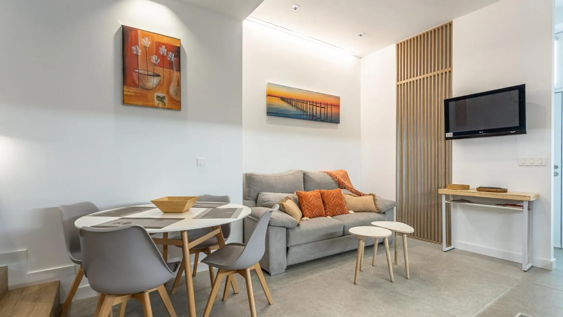 Gavidia Home Suite Seville Apartment
